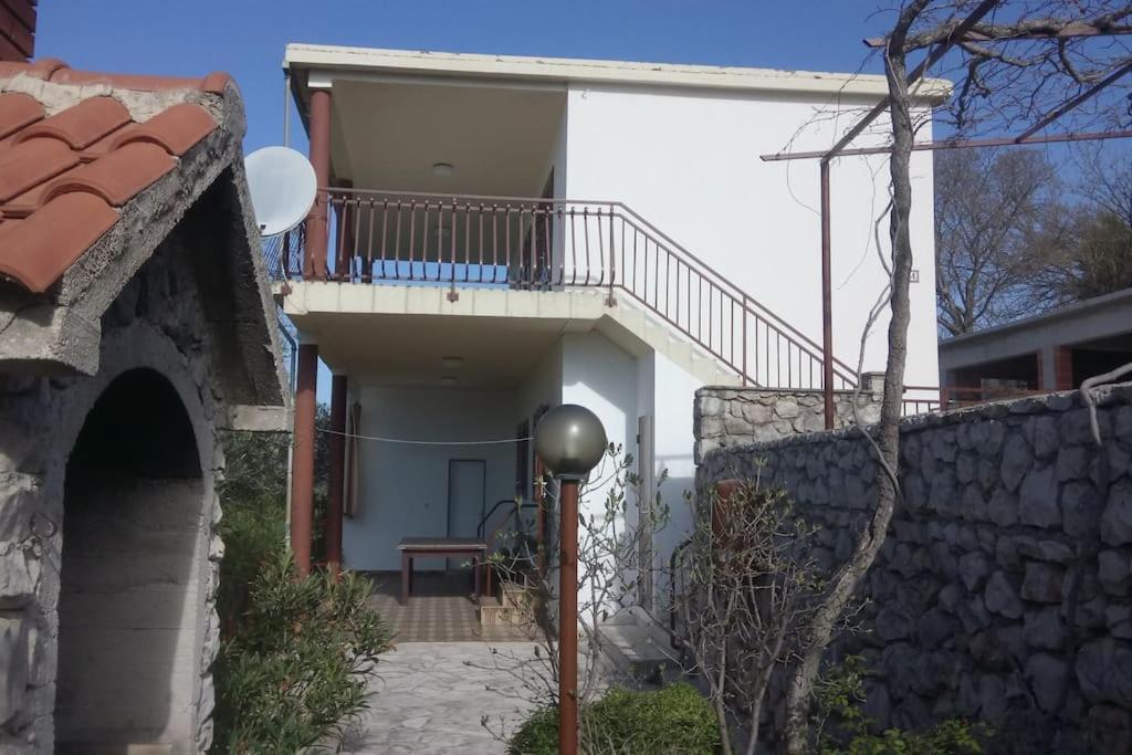 Ferienhaus Am Wasser - Kuca Rio - Iberische Finca In Dalmatien Bilice Exteriör bild